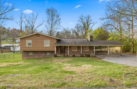 1112 Buckthorn Dr, Knoxville, TN 37912