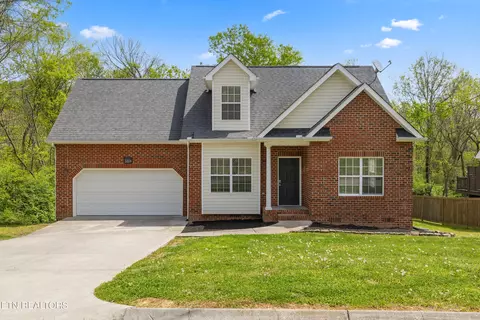 3024 Pinex Ln, Knoxville, TN 37921