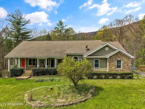 117 Cooper Rd, Tallassee, TN 37878