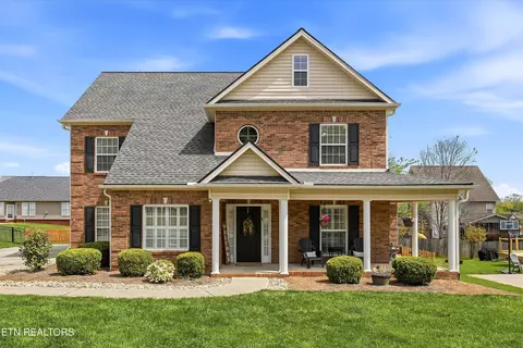 13000 Peach View Dr, Knoxville, TN 37922