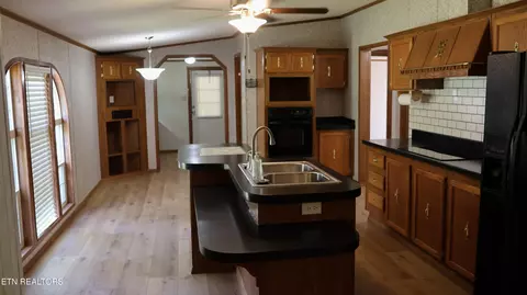 Entry Way - 844 Cartwright Loop, Whitwell, TN 37397 photo 1 of 1