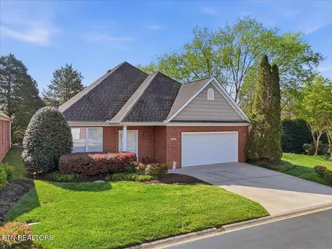 9448 Westland Crossing Way, Knoxville, TN 37922