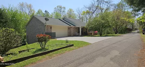 3618 Kagley View Dr, Maryville, TN 37803