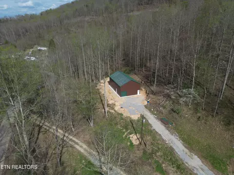 2278 Little Elk Creek Rd, Pioneer, TN 37847