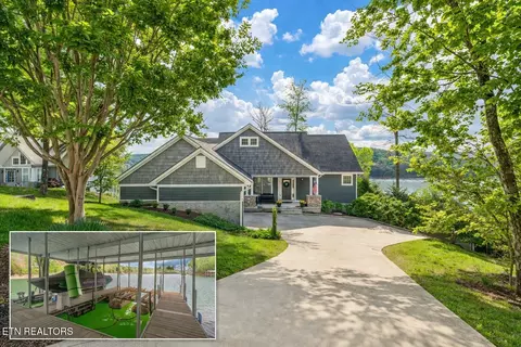 148 Smokeys Pt, La Follette, TN 37766