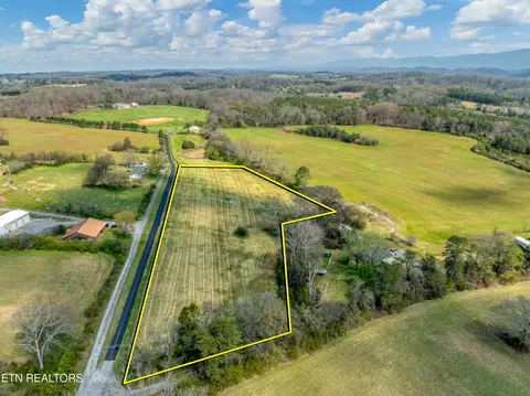 1220 Floyd Walker Rd # 3, Maryville, TN 37801