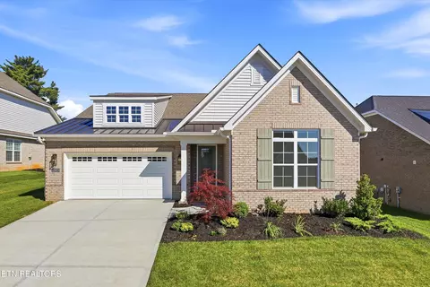 12823 Scarlet Sage Dr, Farragut, TN 37934
