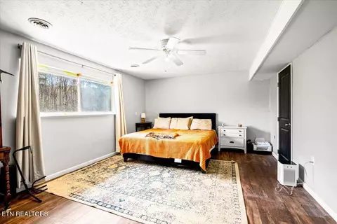 Bedroom - 384 Hc Smith Dr, Oneida, TN 37841 photo 7 of 8