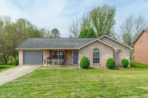 5557 Elaine Ln, Knoxville, TN 37918