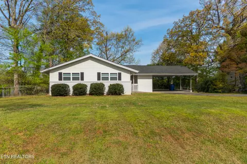 912 S Linden Dr, Alcoa, TN 37701