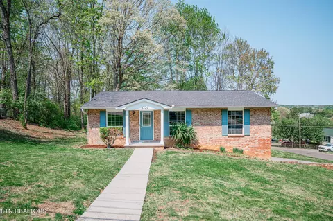 4229 Abercorn Rd, Knoxville, TN 37921