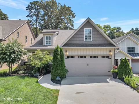 1022 Providence Grove Way, Knoxville, TN 37919