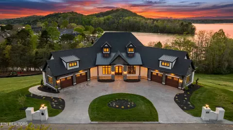 155 Amblecrest Dr, Vonore, TN 37885