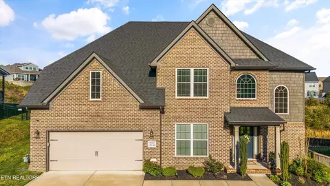 10227 Jumping Frog Ln, Knoxville, TN 37932