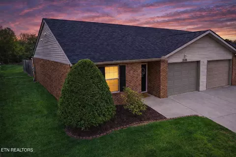 7133 Lyngate Blvd, Powell, TN 37849