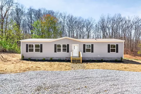223 Dublin Dr, Crossville, TN 38572