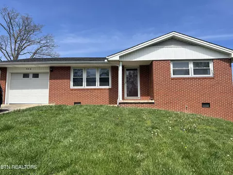 936 Delrose Dr, Kingsport, TN 37660