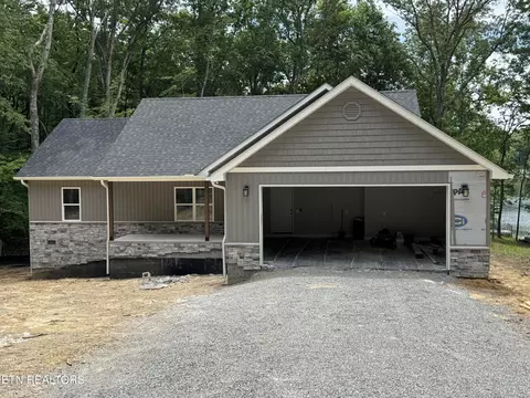 203 Dublin Ln, Crossville, TN 38558