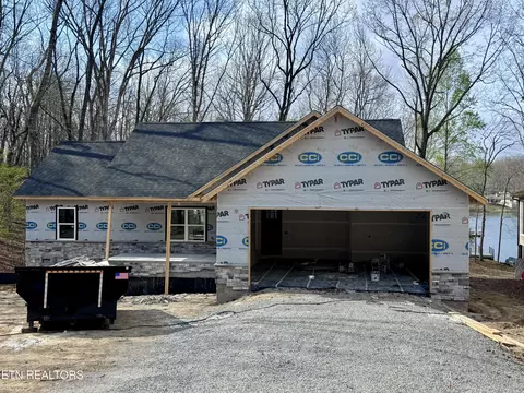 203 Dublin Ln, Crossville, TN 38558