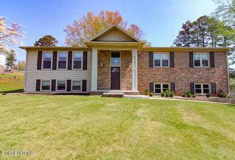 416 Summitt Dr, La Follette, TN 37766