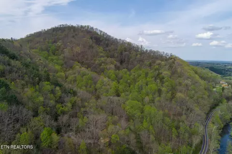 Anderson Way, Sevierville, TN 37876