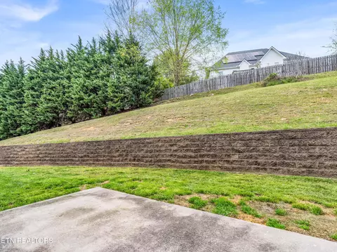 807 Galloping Ln, Powell, TN 37849 photo 35