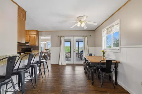 Dining - 127 Evans Rd, Greenback, TN 37742 photo 3 of 3
