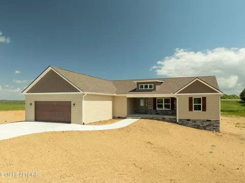 304 Cash Ln, Maryville, TN 37801