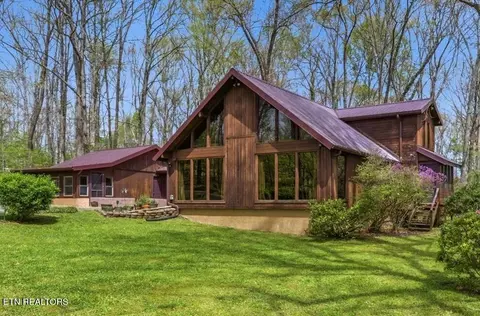 148 County Road 156, Riceville, TN 37370
