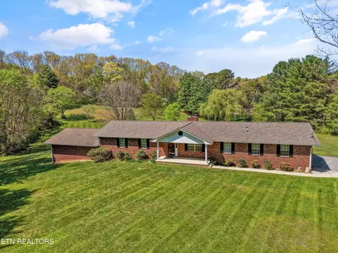 7628 Hoff Ln, Knoxville, TN 37938