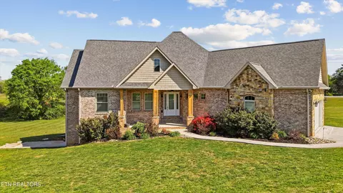 114 Michael Ln, Madisonville, TN 37354