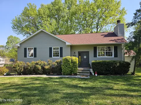 1701 Sedgewick Dr, Knoxville, TN 37922