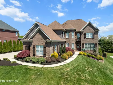 228 Spring Water Ln, Knoxville, TN 37934