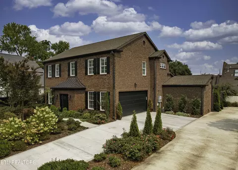 404 Boxwood, Knoxville, TN 37919