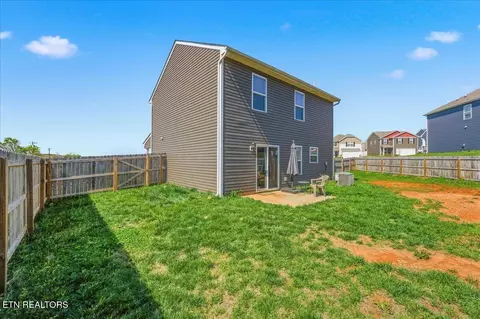 Exterior - 303 Everleigh Cir, Talbott, TN 37877 photo 3 of 4