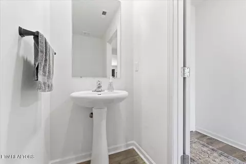 Entry Way - 303 Everleigh Cir, Talbott, TN 37877 photo 1 of 1