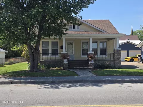 509 High St, Sevierville, TN 37862