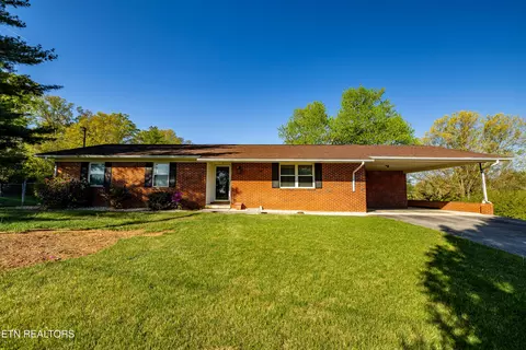 807 Marcaro Ln, Maryville, TN 37801