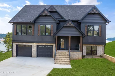 411 Hampton Way, Dandridge, TN 37725