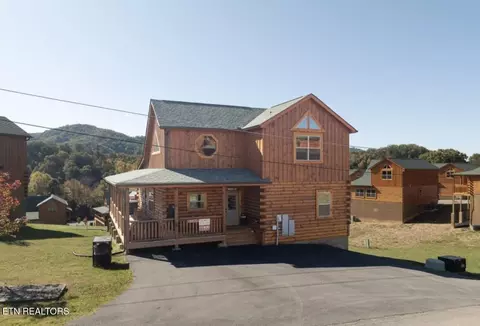 3730 Heritage Hills Dr, Pigeon Forge, TN 37863