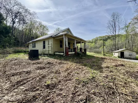 Exterior - 4508 Idumea Rd, Corryton, TN 37721 photo 2 of 10
