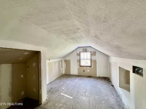 Bedroom - 4508 Idumea Rd, Corryton, TN 37721 photo 1 of 2