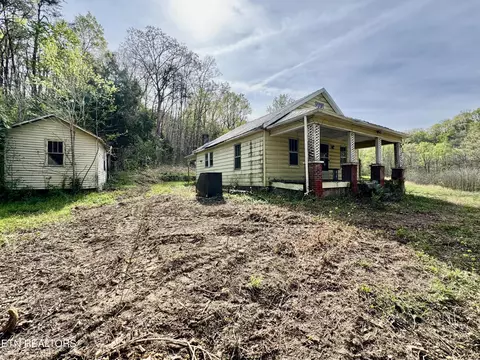 Exterior - 4508 Idumea Rd, Corryton, TN 37721 photo 1 of 10