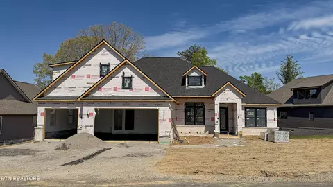 159 Elokwa Way, Loudon, TN 37774