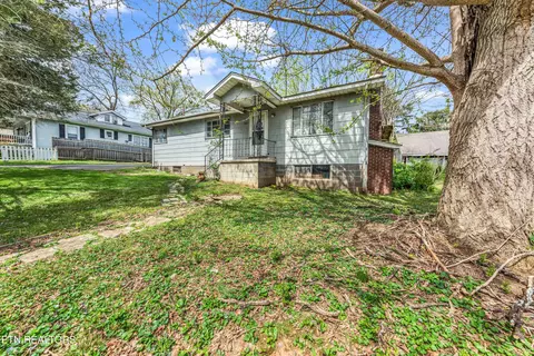 2909 Montbelle Dr, Knoxville, TN 37918