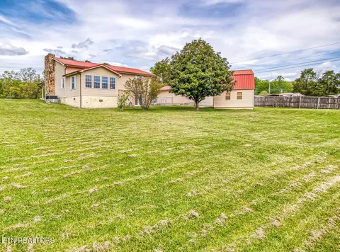 4533 Hines Valley Rd, Lenoir City, TN 37771