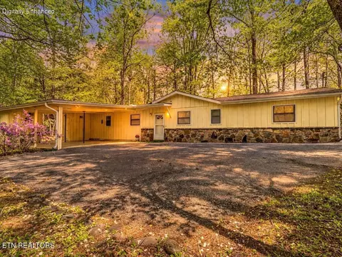1062 N Ridge Pl, Sevierville, TN 37876