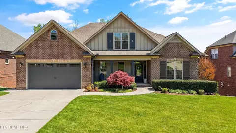 614 Elk Falls Ln, Knoxville, TN 37922