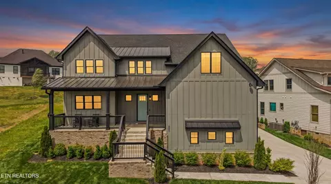 1299 Chestnut Ln, Loudon, TN 37774