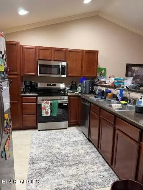 Kitchen - 7715 Applecross Rd, Corryton, TN 37721 photo 1 of 1